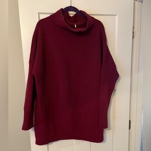 Free People Ottoman Slouchy Tunic / Pomegranate Wine - Like New!